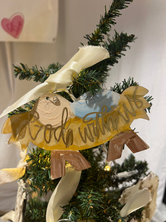 Manger Ornament