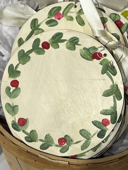 Round Christmas Wreath Ornament
